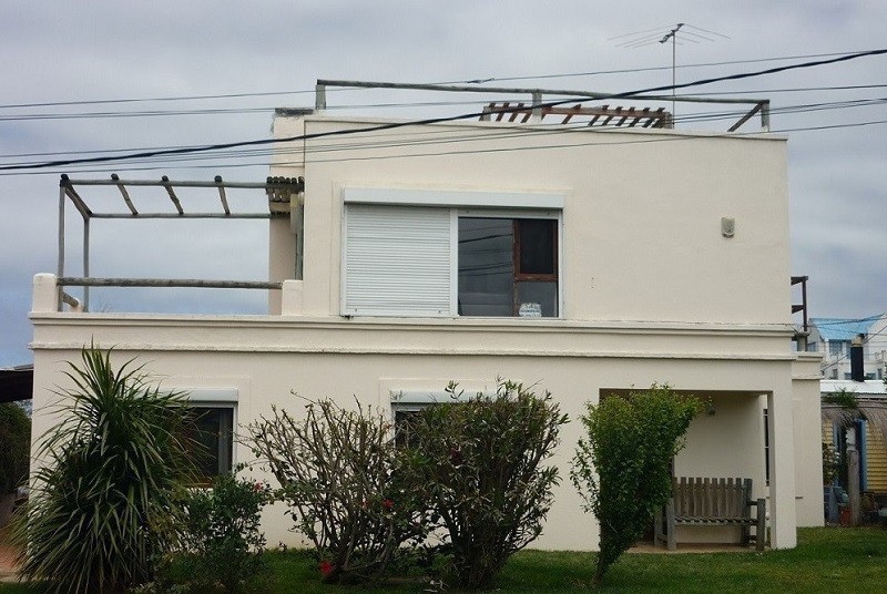 Casa en venta en Altos de Punta Piedras.